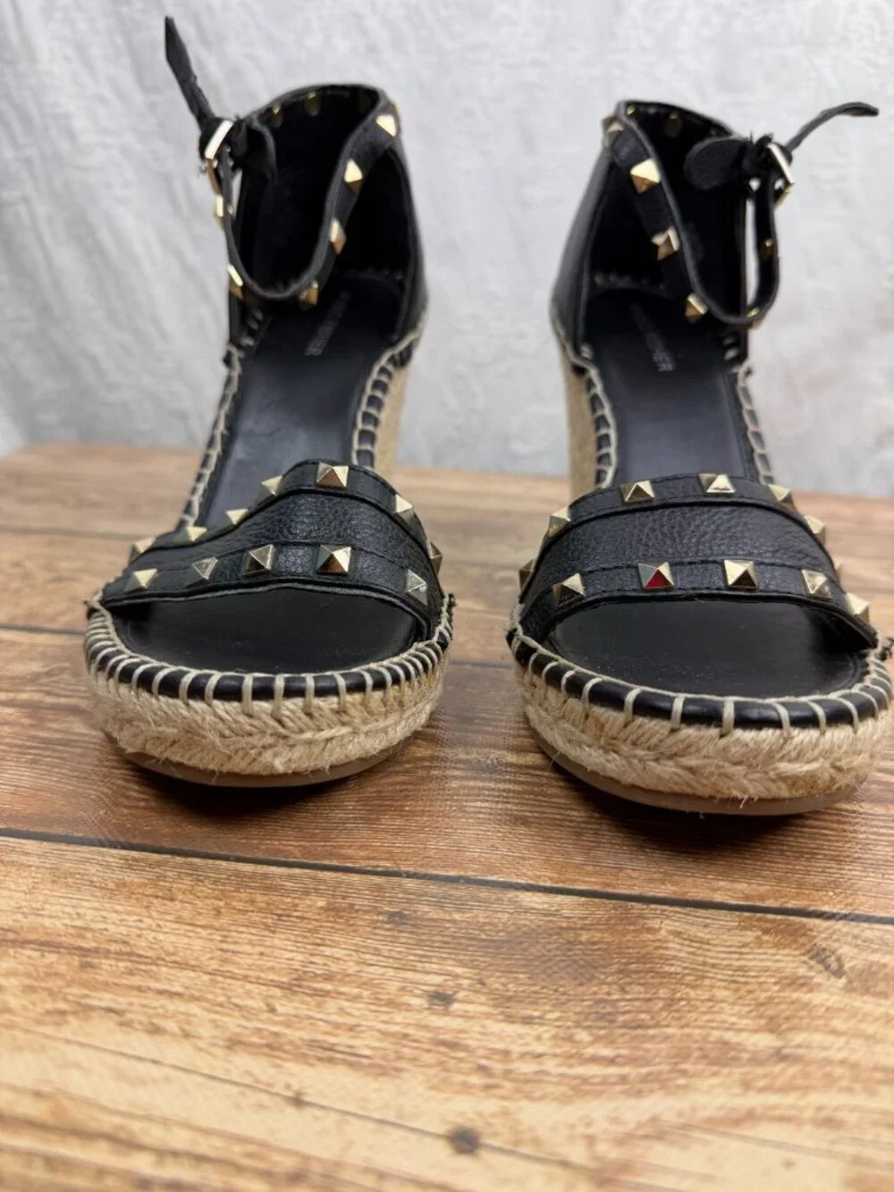Marc Fisher Women’s Size 10 Black Studded Espadrille Wedge Sandals Ankle Strap